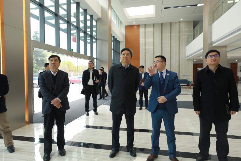 蘇州高新區黨工委書記、區長吳新明書記、王牟、黃鋒主任一行調研通錦